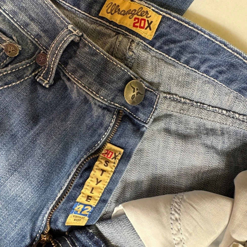 Wrangler 20X Jeans Men's 33x34 Blue No. 42 Vintage Bootcut Slim Fit‎